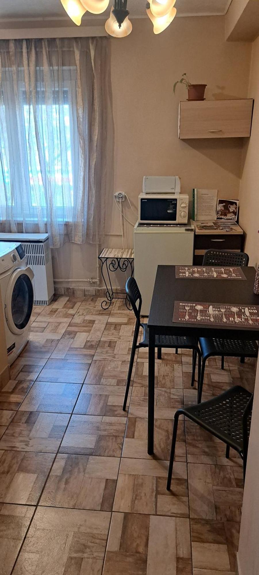 Centrum Apartman Солнок Екстериор снимка